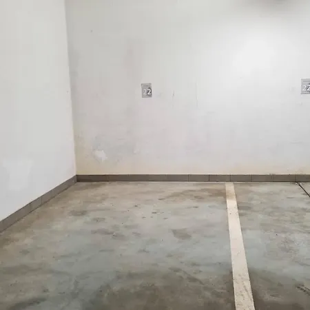 شقة Apartmanica Triangel 222