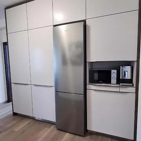 Apartmanica Triangel 222 * دونوفالي