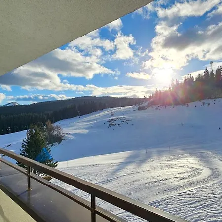 Apartmanica Triangel 222 *